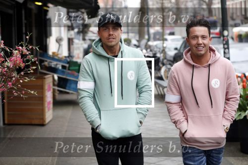 Amsterdam 11 april 2018
Andre Hazes jr met beste vriend Djarno Hofland op de cornelis schuytstraat