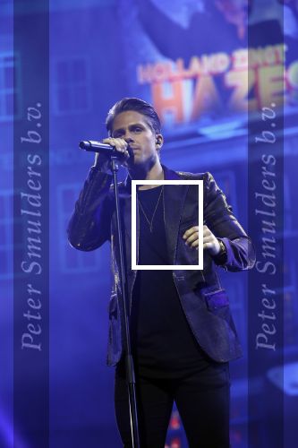Amsterdam 14 april 2018
Heel holland zingt Hazes in het ziggo dome met oa Andre Hazes Jr Jeroen v d Boom Xander de Buisonje Roxeanne Hazes (zwanger) Peter Beense Trijntje Oosterhuis Danny de Munk Silver Metz en Barry Hay.