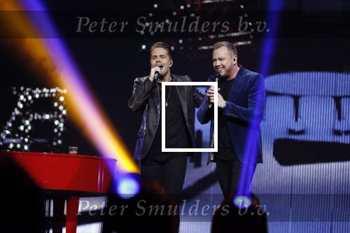 Amsterdam 14 april 2018
Heel holland zingt Hazes in het ziggo dome met oa Andre Hazes Jr Jeroen v d Boom Xander de Buisonje Roxeanne Hazes (zwanger) Peter Beense Trijntje Oosterhuis Danny de Munk Silver Metz en Barry Hay. Jamai Looman