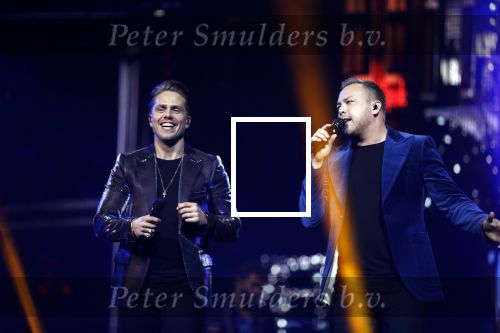Amsterdam 14 april 2018
Heel holland zingt Hazes in het ziggo dome met oa Andre Hazes Jr Jeroen v d Boom Xander de Buisonje Roxeanne Hazes (zwanger) Peter Beense Trijntje Oosterhuis Danny de Munk Silver Metz en Barry Hay. Jamai Looman