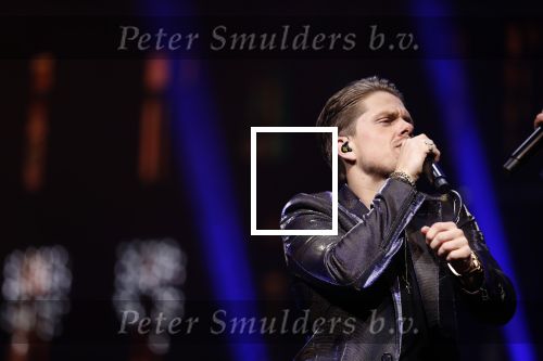 Amsterdam 14 april 2018
Heel holland zingt Hazes in het ziggo dome met oa Andre Hazes Jr Jeroen v d Boom Xander de Buisonje Roxeanne Hazes (zwanger) Peter Beense Trijntje Oosterhuis Danny de Munk Silver Metz en Barry Hay. Jamai Looman