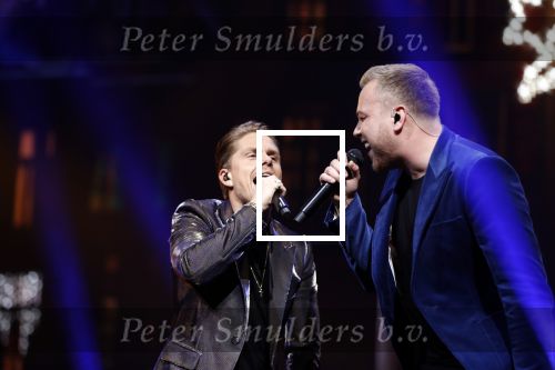 Amsterdam 14 april 2018
Heel holland zingt Hazes in het ziggo dome met oa Andre Hazes Jr Jeroen v d Boom Xander de Buisonje Roxeanne Hazes (zwanger) Peter Beense Trijntje Oosterhuis Danny de Munk Silver Metz en Barry Hay. Jamai Looman