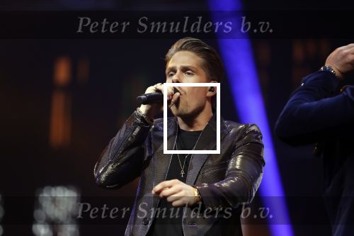 Amsterdam 14 april 2018
Heel holland zingt Hazes in het ziggo dome met oa Andre Hazes Jr Jeroen v d Boom Xander de Buisonje Roxeanne Hazes (zwanger) Peter Beense Trijntje Oosterhuis Danny de Munk Silver Metz en Barry Hay. Jamai Looman
