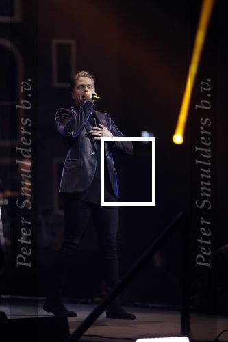 Amsterdam 14 april 2018
Heel holland zingt Hazes in het ziggo dome met oa Andre Hazes Jr Jeroen v d Boom Xander de Buisonje Roxeanne Hazes (zwanger) Peter Beense Trijntje Oosterhuis Danny de Munk Silver Metz en Barry Hay.