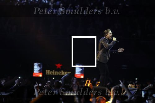 Amsterdam 14 april 2018
Heel holland zingt Hazes in het ziggo dome met oa Andre Hazes Jr Jeroen v d Boom Xander de Buisonje Roxeanne Hazes (zwanger) Peter Beense Trijntje Oosterhuis Danny de Munk Silver Metz en Barry Hay.