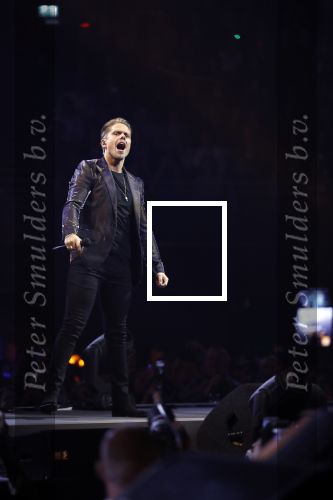 Amsterdam 14 april 2018
Heel holland zingt Hazes in het ziggo dome met oa Andre Hazes Jr Jeroen v d Boom Xander de Buisonje Roxeanne Hazes (zwanger) Peter Beense Trijntje Oosterhuis Danny de Munk Silver Metz en Barry Hay.