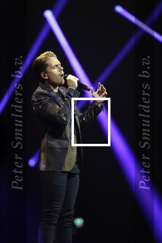 Amsterdam 14 april 2018
Heel holland zingt Hazes in het ziggo dome met oa Andre Hazes Jr Jeroen v d Boom Xander de Buisonje Roxeanne Hazes (zwanger) Peter Beense Trijntje Oosterhuis Danny de Munk Silver Metz en Barry Hay.