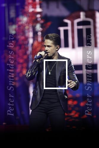 Amsterdam 14 april 2018
Heel holland zingt Hazes in het ziggo dome met oa Andre Hazes Jr Jeroen v d Boom Xander de Buisonje Roxeanne Hazes (zwanger) Peter Beense Trijntje Oosterhuis Danny de Munk Silver Metz en Barry Hay.