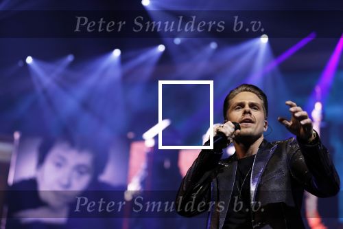 Amsterdam 14 april 2018
Heel holland zingt Hazes in het ziggo dome met oa Andre Hazes Jr Jeroen v d Boom Xander de Buisonje Roxeanne Hazes (zwanger) Peter Beense Trijntje Oosterhuis Danny de Munk Silver Metz en Barry Hay.