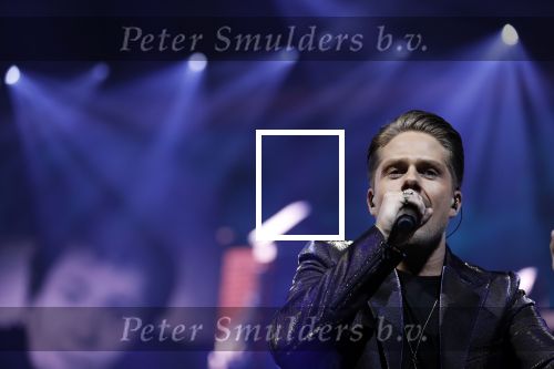 Amsterdam 14 april 2018
Heel holland zingt Hazes in het ziggo dome met oa Andre Hazes Jr Jeroen v d Boom Xander de Buisonje Roxeanne Hazes (zwanger) Peter Beense Trijntje Oosterhuis Danny de Munk Silver Metz en Barry Hay.