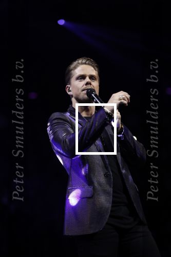 Amsterdam 14 april 2018
Heel holland zingt Hazes in het ziggo dome met oa Andre Hazes Jr Jeroen v d Boom Xander de Buisonje Roxeanne Hazes (zwanger) Peter Beense Trijntje Oosterhuis Danny de Munk Silver Metz en Barry Hay.