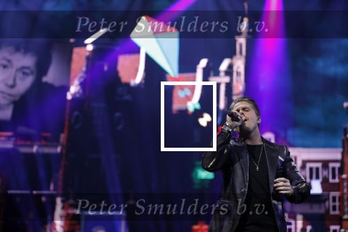 Amsterdam 14 april 2018
Heel holland zingt Hazes in het ziggo dome met oa Andre Hazes Jr Jeroen v d Boom Xander de Buisonje Roxeanne Hazes (zwanger) Peter Beense Trijntje Oosterhuis Danny de Munk Silver Metz en Barry Hay.