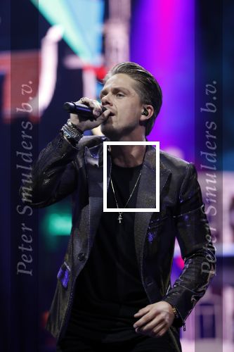Amsterdam 14 april 2018
Heel holland zingt Hazes in het ziggo dome met oa Andre Hazes Jr Jeroen v d Boom Xander de Buisonje Roxeanne Hazes (zwanger) Peter Beense Trijntje Oosterhuis Danny de Munk Silver Metz en Barry Hay.