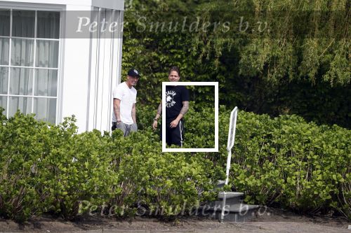 Breukelen 21 en 22 april 2018
Andre Hazes jr en zijn neef Djarno Hofland wonen in een huis op het complex Overweer in Breukelen.