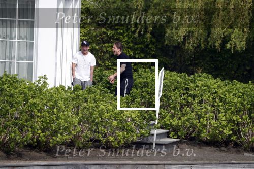 Breukelen 21 en 22 april 2018
Andre Hazes jr en zijn neef Djarno Hofland wonen in een huis op het complex Overweer in Breukelen.