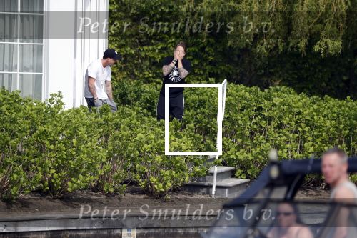 Breukelen 21 en 22 april 2018
Andre Hazes jr en zijn neef Djarno Hofland wonen in een huis op het complex Overweer in Breukelen.