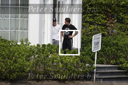 Breukelen 21 en 22 april 2018
Andre Hazes jr en zijn neef Djarno Hofland wonen in een huis op het complex Overweer in Breukelen.