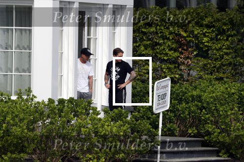 Breukelen 21 en 22 april 2018
Andre Hazes jr en zijn neef Djarno Hofland wonen in een huis op het complex Overweer in Breukelen.