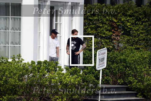 Breukelen 21 en 22 april 2018
Andre Hazes jr en zijn neef Djarno Hofland wonen in een huis op het complex Overweer in Breukelen.