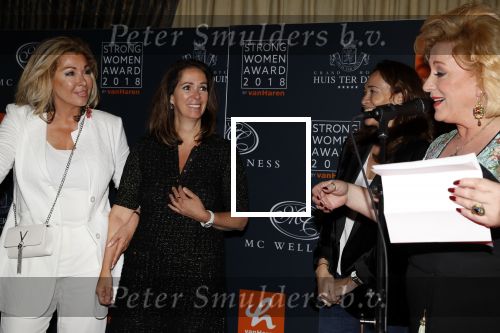 Noordwijk 9 april 2018
Uitreiking en lunch van de strong woman award in hotel Huis ter Duin. Annemarie v Gaal met Bibian Mentel Betty de Groot en Karin Bloemen