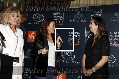 Noordwijk 9 april 2018
Uitreiking en lunch van de strong woman award in hotel Huis ter Duin. Annemarie v Gaal met Bibian Mentel Betty de Groot en Karin Bloemen