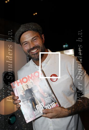 Amsterdam 25 september 2018
Presentatie lâ€™Homo van het blad Linda in Hotel Arena. Linda de Mol reikt het eerste exemplaar uit aan Erwin Olaf Hans v Manen en Hans Klok . Arie Boomsma