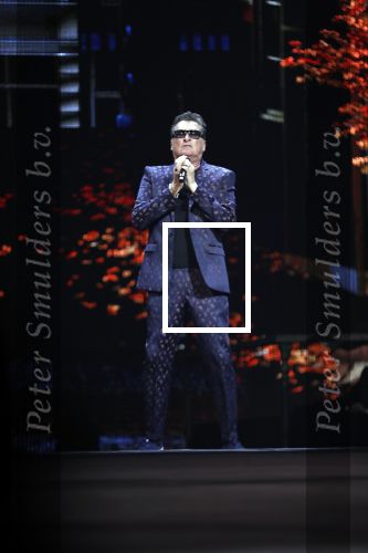 Amsterdam 14 april 2018
Heel holland zingt Hazes in het ziggo dome met oa Andre Hazes Jr Jeroen v d Boom Xander de Buisonje Roxeanne Hazes (zwanger) Peter Beense Trijntje Oosterhuis Danny de Munk Silver Metz en Barry Hay.