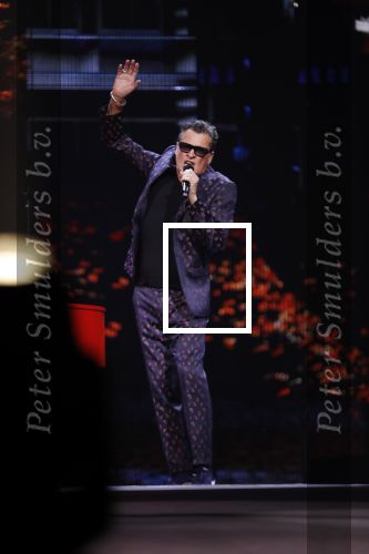 Amsterdam 14 april 2018
Heel holland zingt Hazes in het ziggo dome met oa Andre Hazes Jr Jeroen v d Boom Xander de Buisonje Roxeanne Hazes (zwanger) Peter Beense Trijntje Oosterhuis Danny de Munk Silver Metz en Barry Hay.