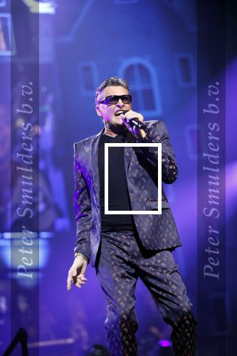 Amsterdam 14 april 2018
Heel holland zingt Hazes in het ziggo dome met oa Andre Hazes Jr Jeroen v d Boom Xander de Buisonje Roxeanne Hazes (zwanger) Peter Beense Trijntje Oosterhuis Danny de Munk Silver Metz en Barry Hay.