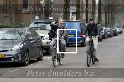 Amsterdam 11 april 2018
Bart Bosch met een kennis op de fiets in Amsterdam