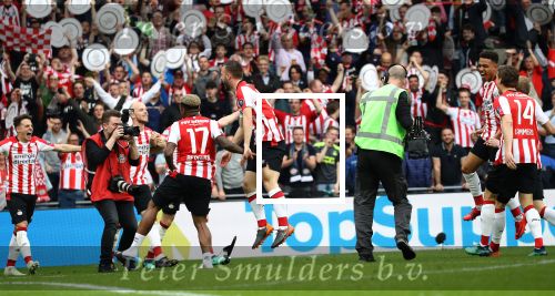 Eindhoven, 15 April 2018
PSV-AJAX, eindstand 3-0 en Landskampioen Seizoen 2017-2018
Bart Ramselaar
