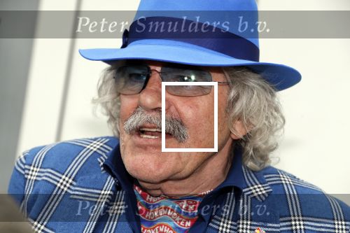 Hummelo 10 mei 2018
Onthulling standbeeld rockgroep Normaal met de bandleden Bennie Jolink, Ferdi Joly, Willem Terhorst en de partner van het overleden lid Jan Manschot