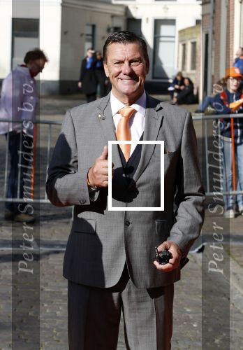 Groningen 27 april 2018
Koningsdag in Groningen met Koning Willem Alexander Koningin Maxima prinses Amalia Arian Alexia . Verder ook aanwezig Prins Maurits Prinses Marilene Prins Bernhard Prinses Annette Prins Floris Prinses Aimee en prins Pieter Christiaan. Dionne Stax en Bertus Holkema