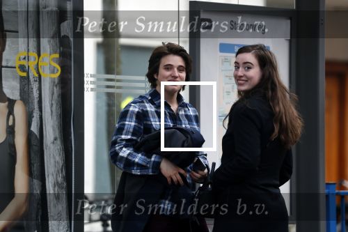 Amsterdam 14 april 2018
Bickel Krabbe wacht samen met zijn vriendin op de tram