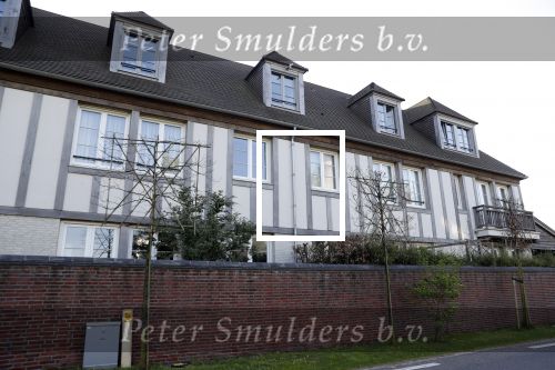 Breukelen 21 en 22 april 2018
Andre Hazes jr en zijn neef Djarno Hofland wonen in een huis op het complex Overweer in Breukelen.