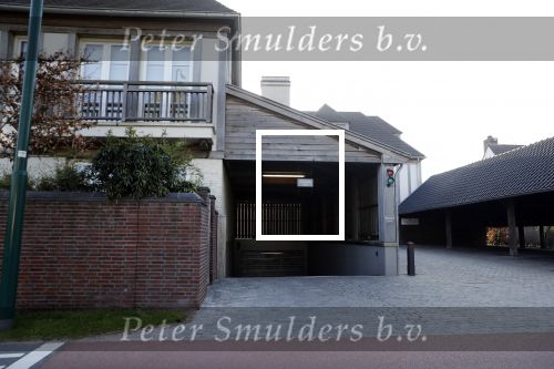 Breukelen 21 en 22 april 2018
Andre Hazes jr en zijn neef Djarno Hofland wonen in een huis op het complex Overweer in Breukelen.