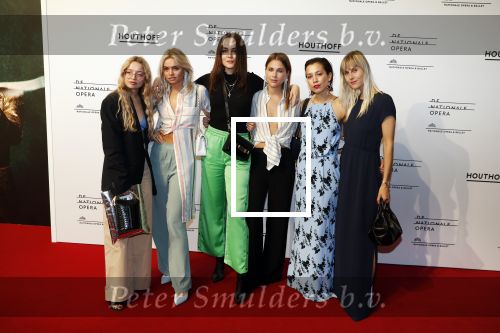 Amsterdam 18 april 2018
 Koning Willem-Alexander en koningin Maxima wonen de premiere bij van Gurre-Lieder in de Nationale Opera & Ballet in de stopera. Claire Rose Cliteur Stephanie Broek Andy Torres Yara Michels Linda Tol