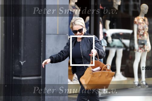 Amsterdam 25 april 2018
Connie Witteman in haar karretje op de pc hooftstraat