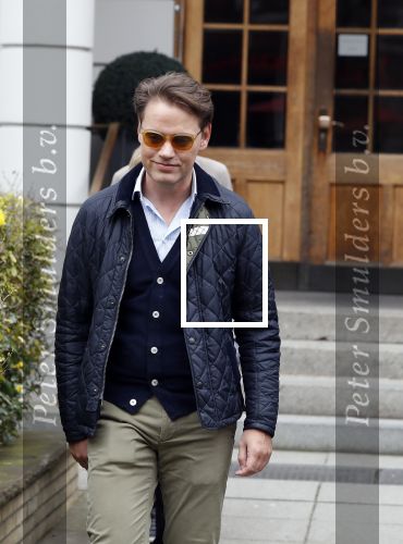 Hamburg 13 april 2018
Sylvie Meis viert haar 40e verjaardag oa met haar vader en moeder en haar broer Daniel. Ze gingen smiddags lunchen in Restaurant Daniel en s avonds was het feest in hotel Radisson Blue in Hamburg.