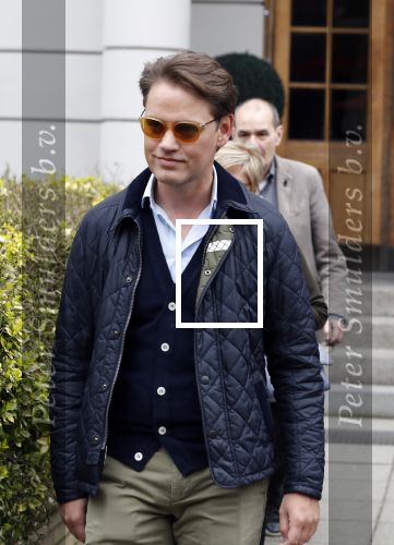 Hamburg 13 april 2018
Sylvie Meis viert haar 40e verjaardag oa met haar vader en moeder en haar broer Daniel. Ze gingen smiddags lunchen in Restaurant Daniel en s avonds was het feest in hotel Radisson Blue in Hamburg.