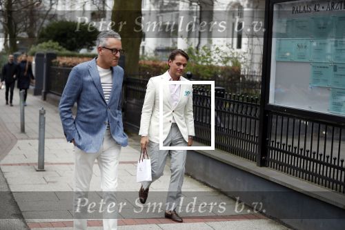 Hamburg 13 april 2018
Sylvie Meis viert haar 40e verjaardag oa met haar vader en moeder en haar broer Daniel. Ze gingen smiddags lunchen in Restaurant Daniel en s avonds was het feest in hotel Radisson Blue in Hamburg.