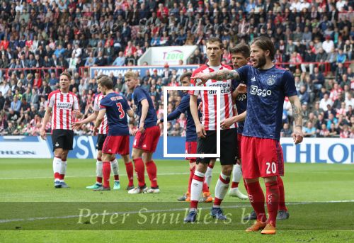 Eindhoven, 15 April 2018
PSV-AJAX, eindstand 3-0 en Landskampioen Seizoen 2017-2018
Daniel Schwaab