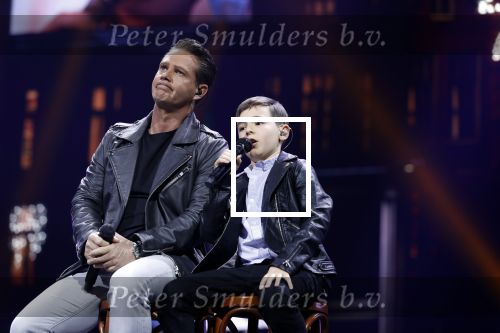 Amsterdam 14 april 2018
Heel holland zingt Hazes in het ziggo dome met oa Andre Hazes Jr Jeroen v d Boom Xander de Buisonje Roxeanne Hazes (zwanger) Peter Beense Trijntje Oosterhuis Danny de Munk Silver Metz en Barry Hay.