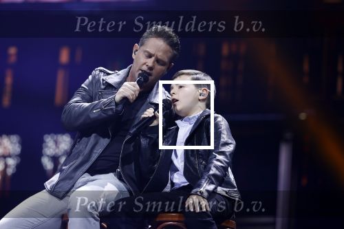Amsterdam 14 april 2018
Heel holland zingt Hazes in het ziggo dome met oa Andre Hazes Jr Jeroen v d Boom Xander de Buisonje Roxeanne Hazes (zwanger) Peter Beense Trijntje Oosterhuis Danny de Munk Silver Metz en Barry Hay.
