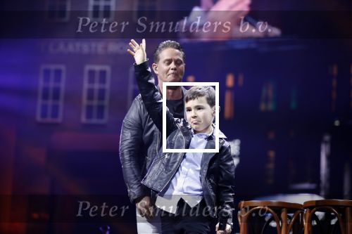 Amsterdam 14 april 2018
Heel holland zingt Hazes in het ziggo dome met oa Andre Hazes Jr Jeroen v d Boom Xander de Buisonje Roxeanne Hazes (zwanger) Peter Beense Trijntje Oosterhuis Danny de Munk Silver Metz en Barry Hay.