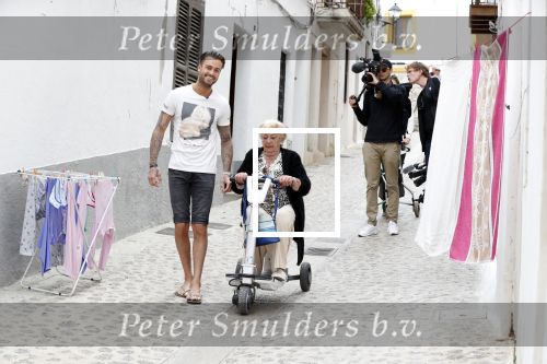 4 Mei 2018 Ibiza,
Dave Roelvink met vriendin