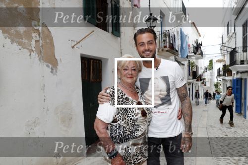 4 Mei 2018 Ibiza,
Dave Roelvink met vriendin