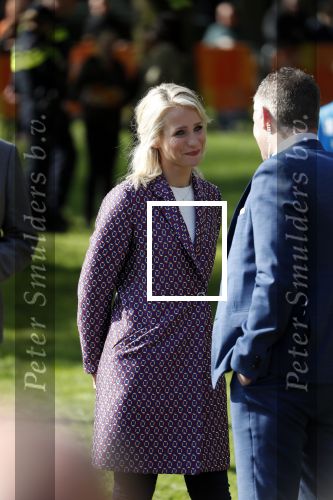 Groningen 27 april 2018
Koningsdag in Groningen met Koning Willem Alexander Koningin Maxima prinses Amalia Arian Alexia . Verder ook aanwezig Prins Maurits Prinses Marilene Prins Bernhard Prinses Annette Prins Floris Prinses Aimee en prins Pieter Christiaan. Dionne Stax en Bertus Holkema