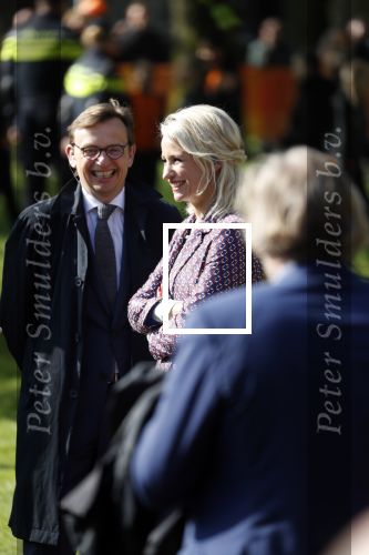 Groningen 27 april 2018
Koningsdag in Groningen met Koning Willem Alexander Koningin Maxima prinses Amalia Arian Alexia . Verder ook aanwezig Prins Maurits Prinses Marilene Prins Bernhard Prinses Annette Prins Floris Prinses Aimee en prins Pieter Christiaan. Dionne Stax en Bertus Holkema