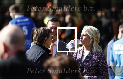 Groningen 27 april 2018
Koningsdag in Groningen met Koning Willem Alexander Koningin Maxima prinses Amalia Arian Alexia . Verder ook aanwezig Prins Maurits Prinses Marilene Prins Bernhard Prinses Annette Prins Floris Prinses Aimee en prins Pieter Christiaan. Dionne Stax en Bertus Holkema